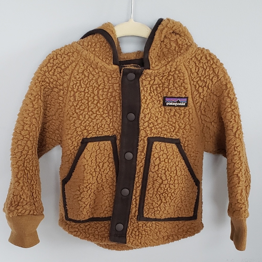 12-18 VGUC Patagonia Warm Button Up